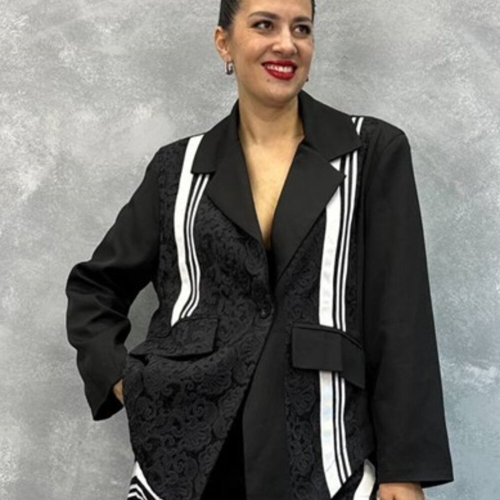 H4 brand new Open-Front black  blazer